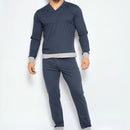 Pijama Masculino Inverno com Gola V e Punhos