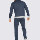 Pijama Masculino Inverno com Gola V e Punhos